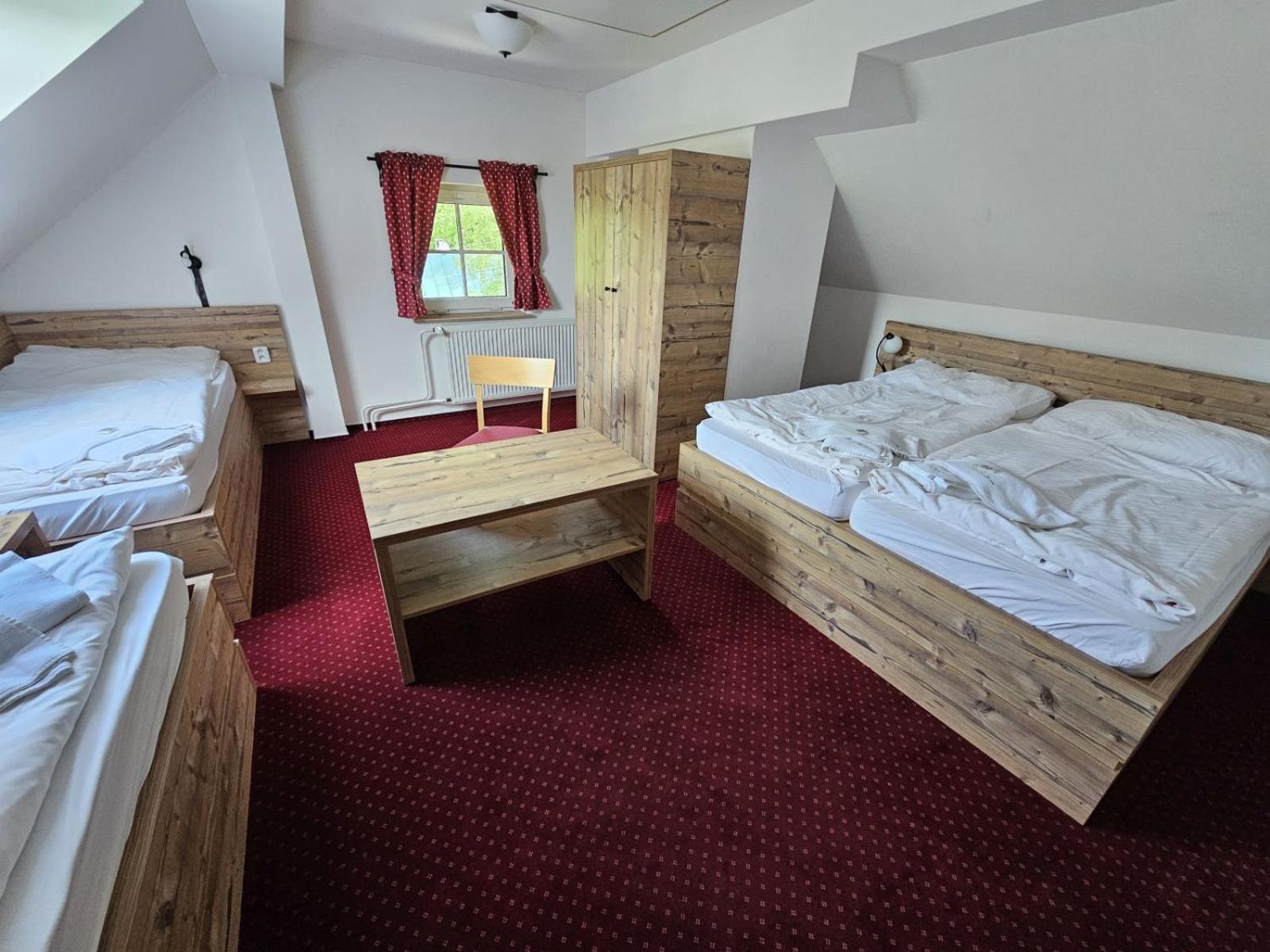 Hotel Konsel Říčky Εξωτερικό φωτογραφία