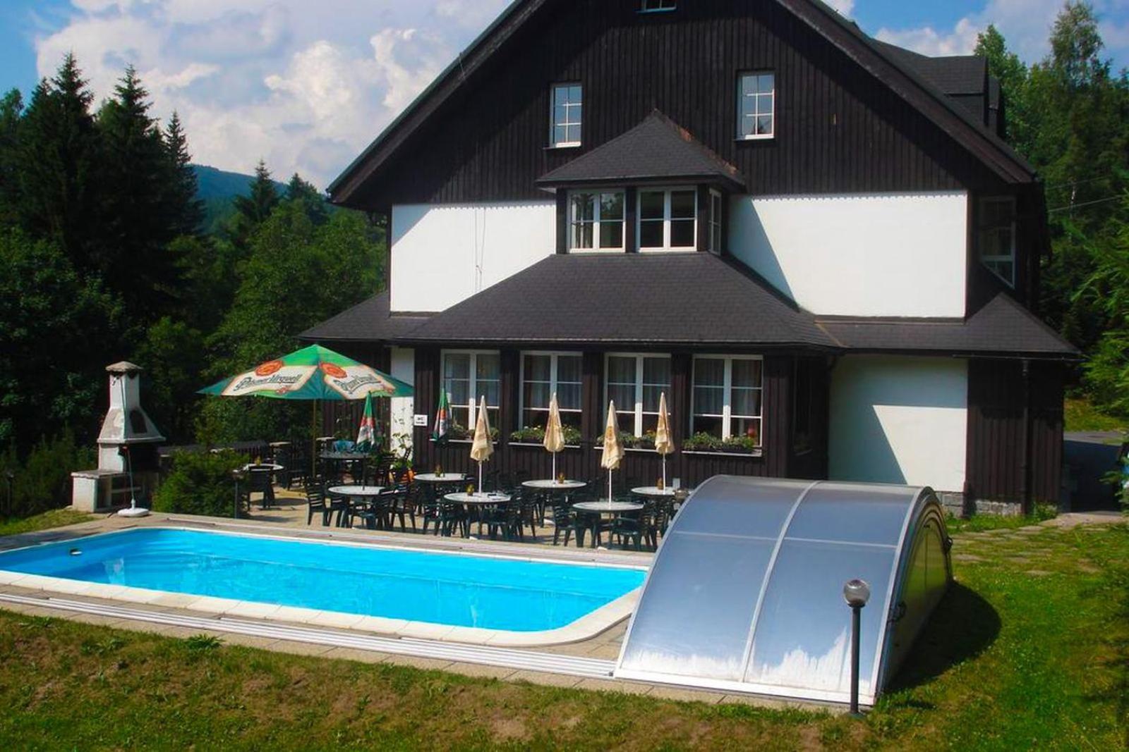 Hotel Konsel Říčky Εξωτερικό φωτογραφία
