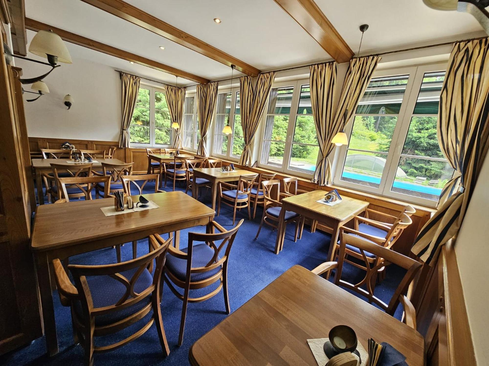 Hotel Konsel Říčky Εξωτερικό φωτογραφία