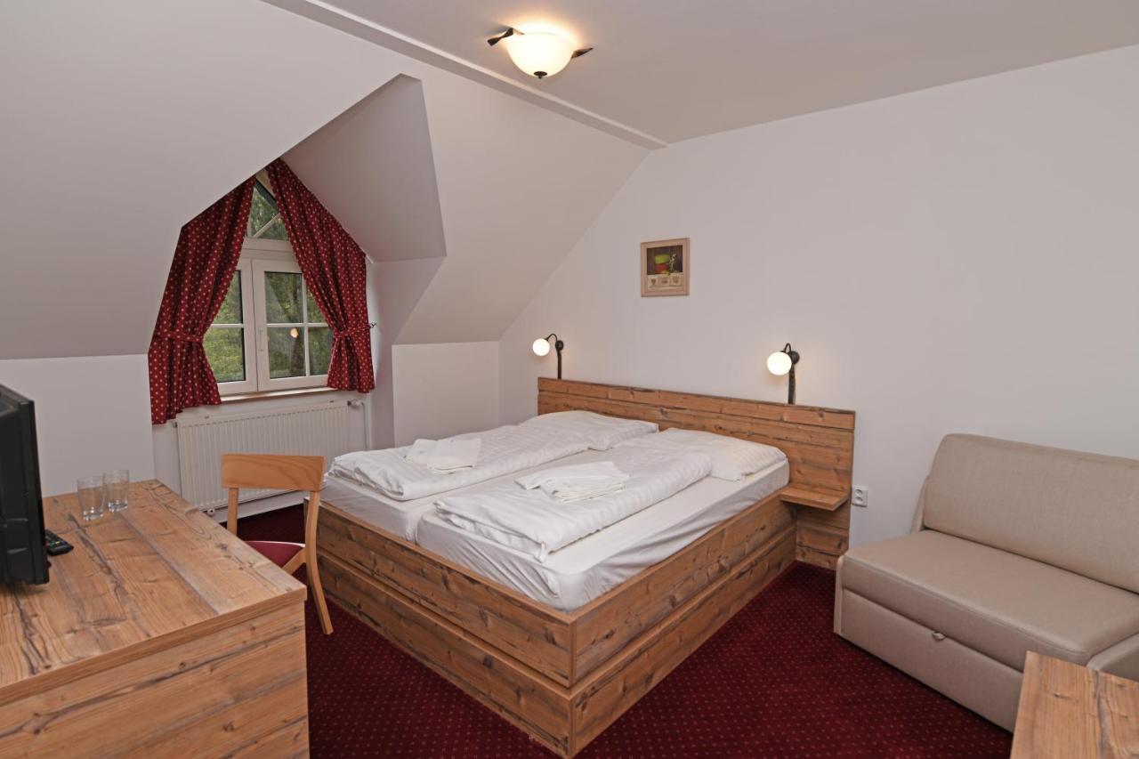 Hotel Konsel Říčky Εξωτερικό φωτογραφία